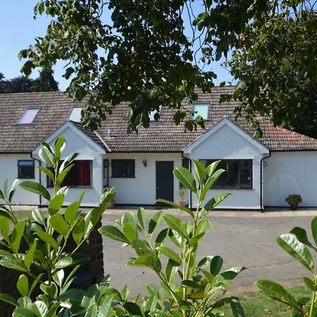 Tarras Hotel Little Hadham Exterior photo