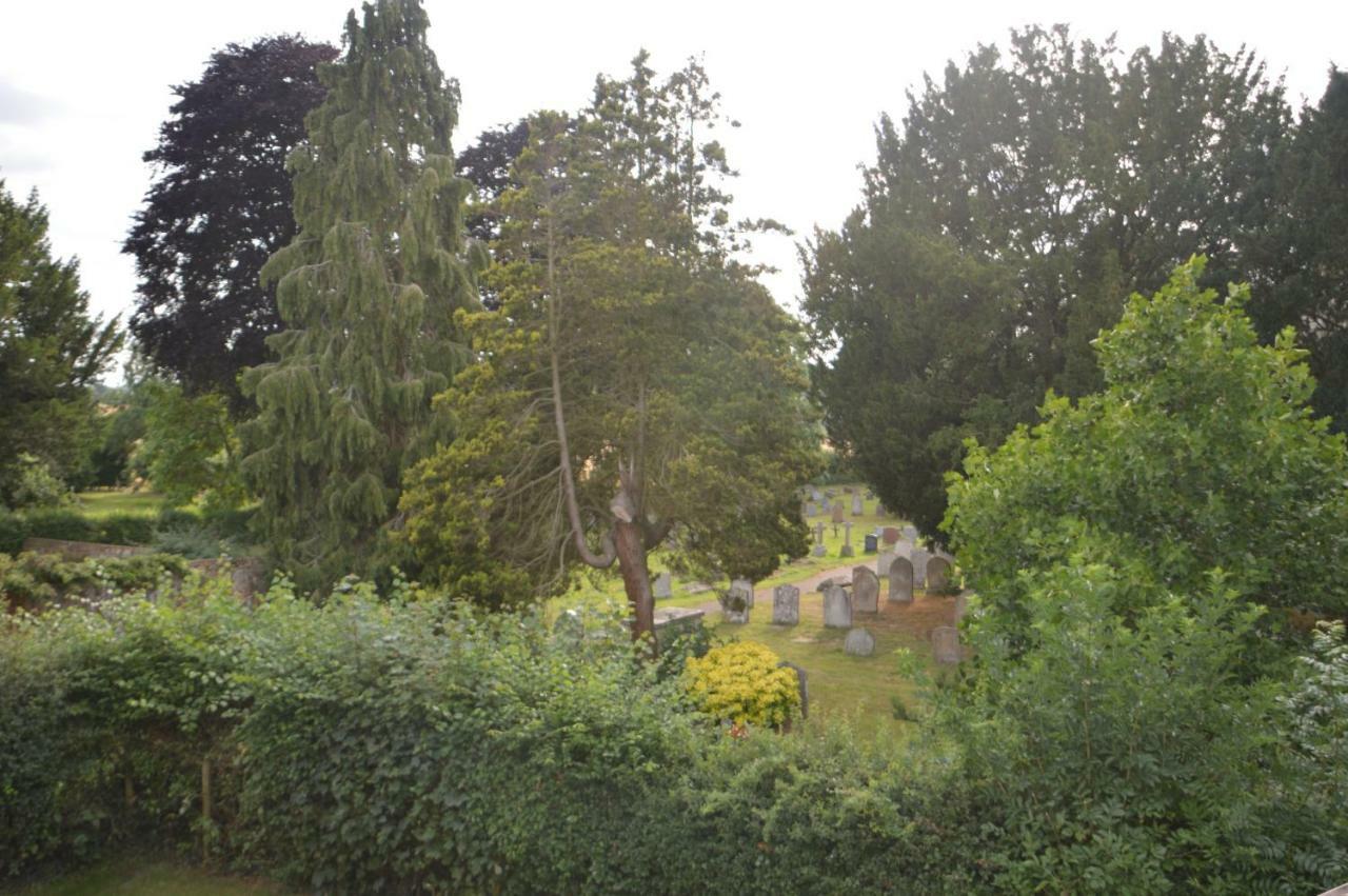 Tarras Hotel Little Hadham Exterior photo